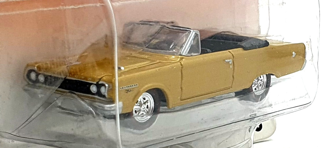 Johnny Lighting 1/64 Scale 994-01 - 1967 Plymouth GTX Convertible - Gold