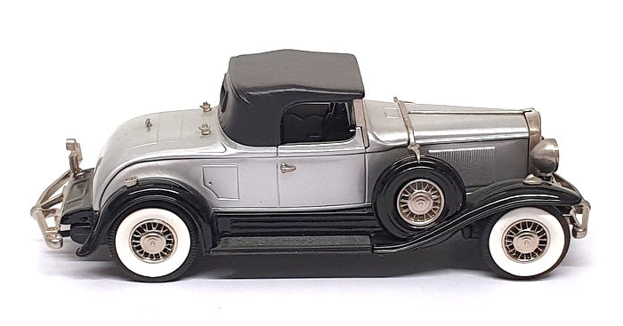 Brooklin 1/43 Scale BRK88 001 - 1931 Studebaker President - Silver/Charcoal