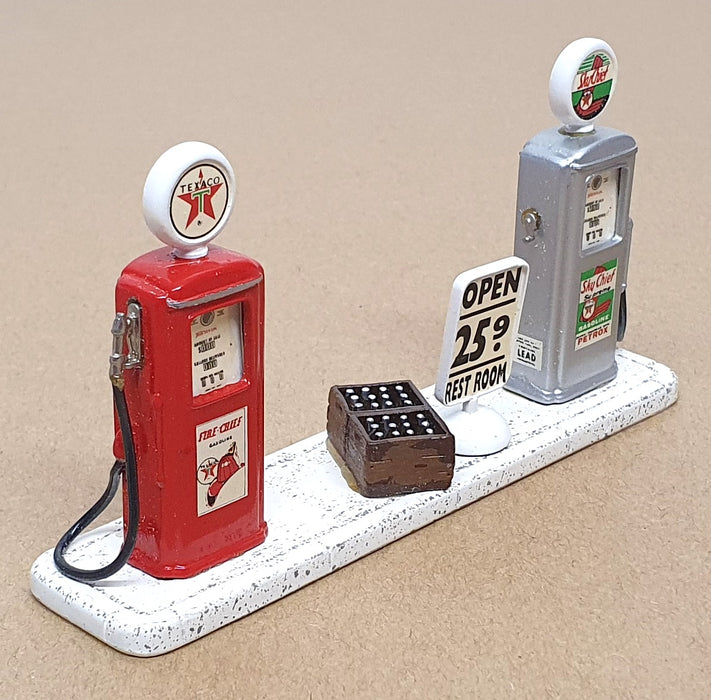 Avoncast 1/43 Scale No. 1 - Tokheim Texaco & Sky Chief Petrol Fuel Gas Pumps