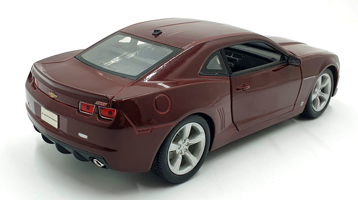 Maisto 1/18 Scale Diecast 16126K - 2010 Chevrolet Camaro SS - Met Red