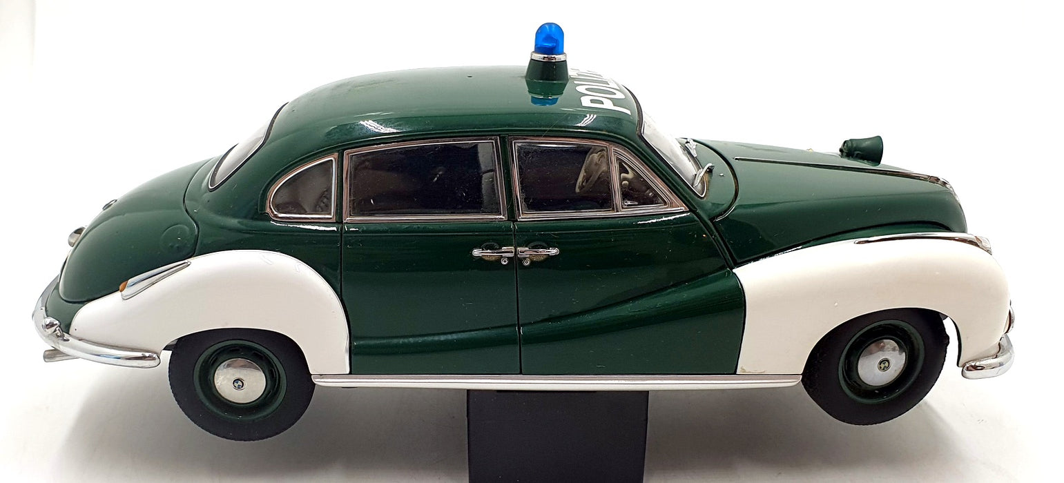 Autoart 1/18 Scale Diecast 70606 - BMW 501 Police Car - Green/White