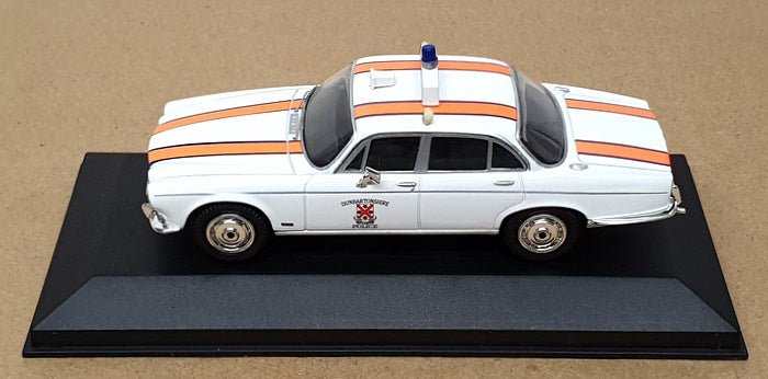 Vanguards 1/43 Scale VA08607 - Jaguar XJ6 Dumbartonshire Police - White/Orange