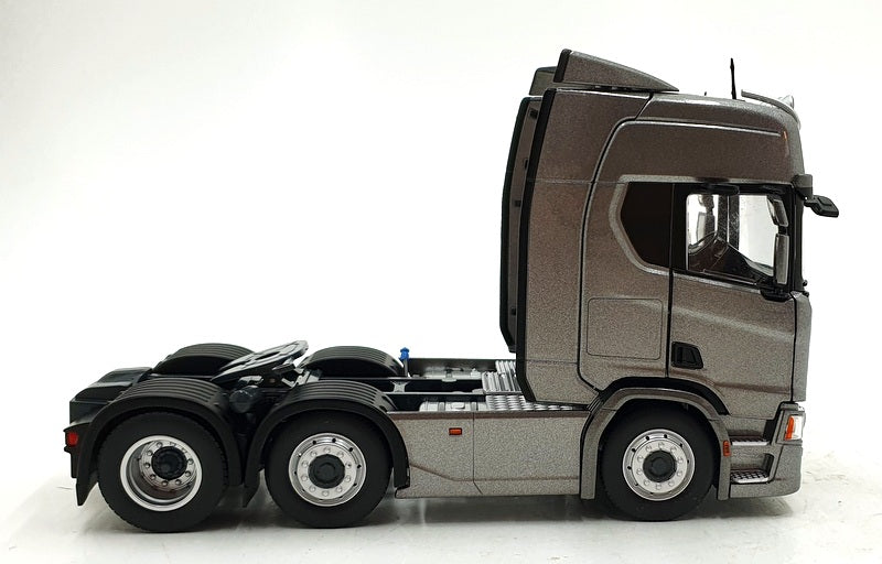 Marge Models 1/32 Scale 2015-02 - Scania R500 6x2 Truck - Dark Grey