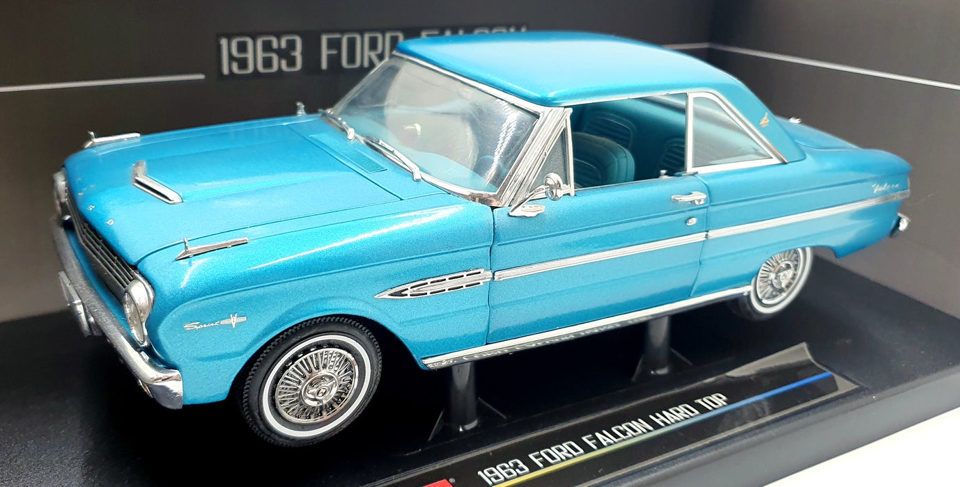 Sun Star 1/18 Scale 4542 - 1963 Ford Falcon Hard Top - Ming Green