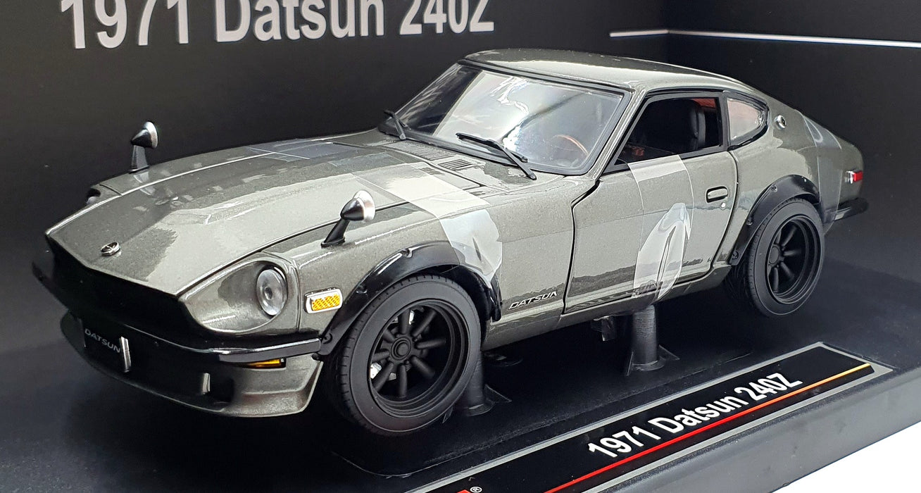 Sun Star 1/18 Scale Diecast 3517 - 1971 Datsun 240Z - Dark Grey