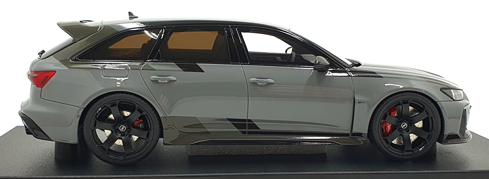 GT Spirit 1/18 Scale GT965 - Audi RS 6 Avant GT - Grey