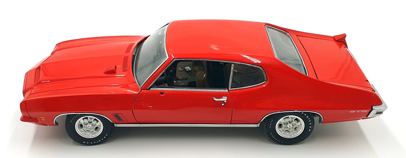 GMP 1/18 Scale Diecast 16126G - 1972 Pontiac GTO - Met Red