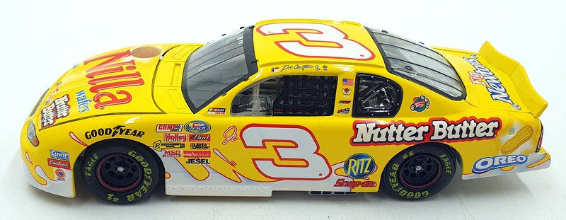Action 1/24 Scale Diecast 102593 2002 Monte Carlo #3 Nilla Wafers Earnhardt Jr