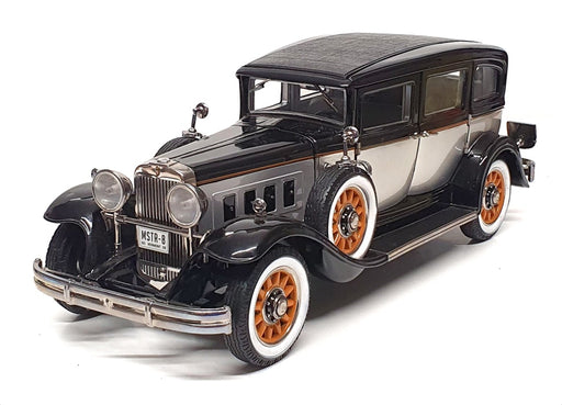 Racing Champions 1/18 Scale 28623G - 1931 Peerless - Black/Silver