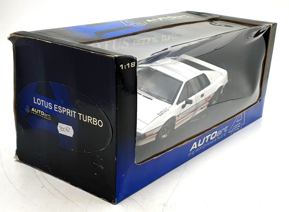 Autoart 1/18 Scale 70062 - Lotus Esprit Turbo RHD - White