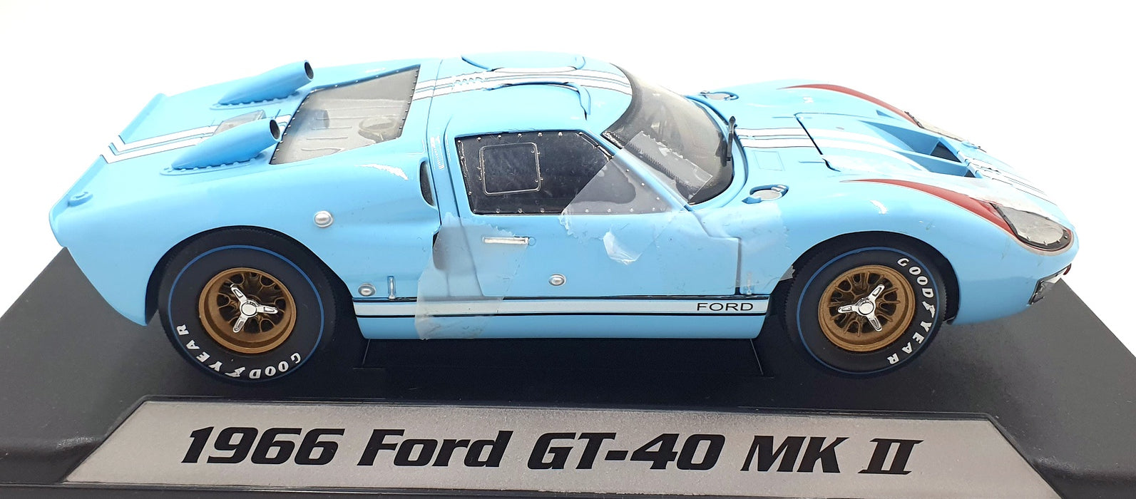 Shelby Collectibles 1/18 Scale Diecast 01409 - 1966 Ford GT-40 MkII - Blue
