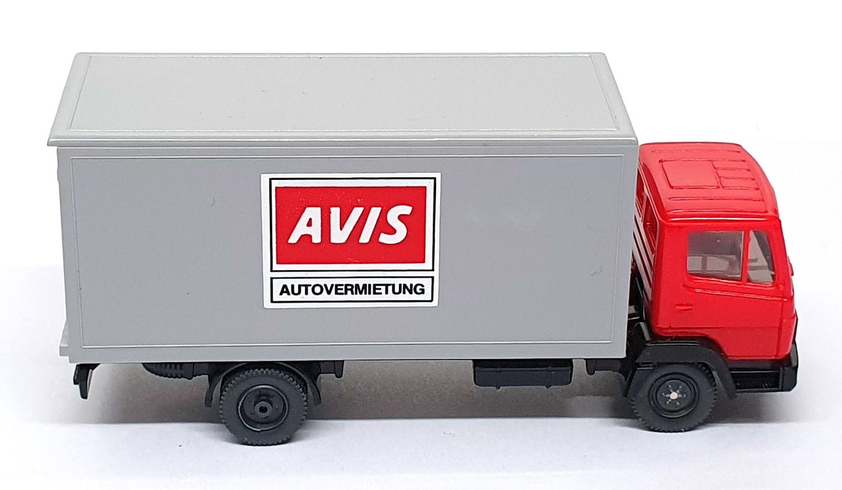 Wiking 1/87 Scale 22434 - Mercedes Benz LP 809 Truck Avis - Red/Grey