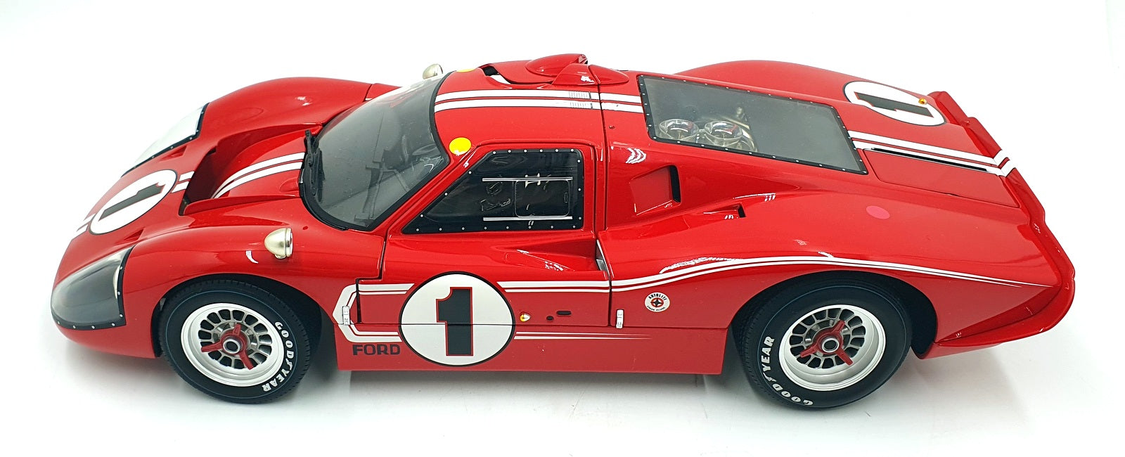 GMP 1/12 Scale Diecast 12072 - 1967 Ford GT40 Mark IV #1 - Red/White