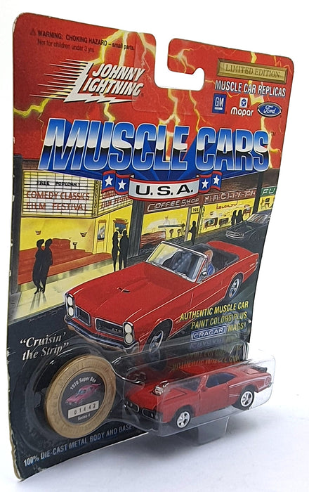 Johnny Lightning 1/64 Scale 200-140 - Muscle Cars 1970 Plymouth Super Bee - Red