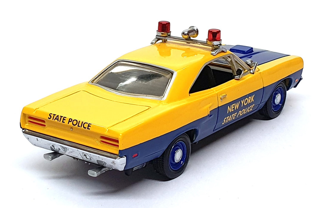 Matchbox 1/43 Scale DYM96664 - 1970 Plymouth Roadrunner New York State Police