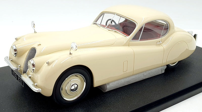 Cult Models 1/18 Scale CML182-02 - Jaguar XK120 FHC 1951-54 - Pastel Blue Cult Models 1/18 Scale CML182-02 - Jaguar XK120 FHC 1951-54 - Pastel Blue