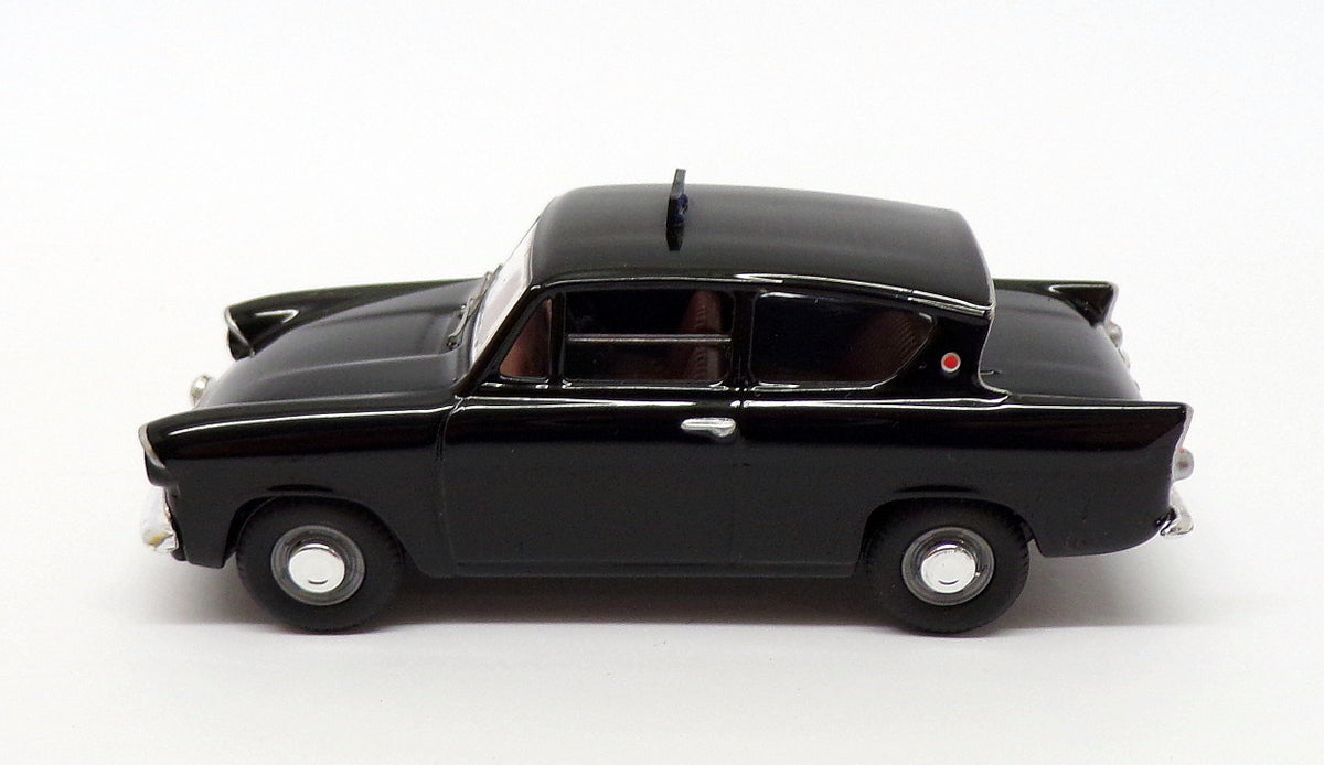 Vanguards 1/43 Scale VA00128 Ford Anglia 105E Police - Royal Ulster Constabulary