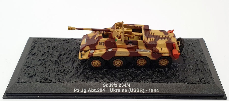 Altaya 1/72 Scale MG066 - Sd.Kfz.234/4 Armoured Car - USSR 1944