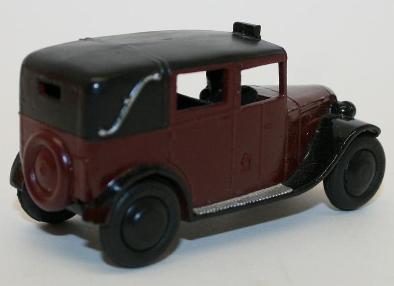 Model Road Reproductions 1/43 Scale White Metal Built Kit - Austin Taxi Maroon