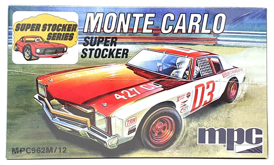 MPC 1/25 Scale MPC962M/12 - 1971 Chevy Monte Carlo Super Stocker