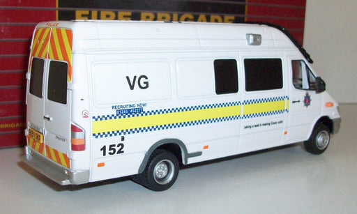 Fire Brigade Models 1/43 Scale - 02-11 Mercedes Sprinter van VG Essex Police
