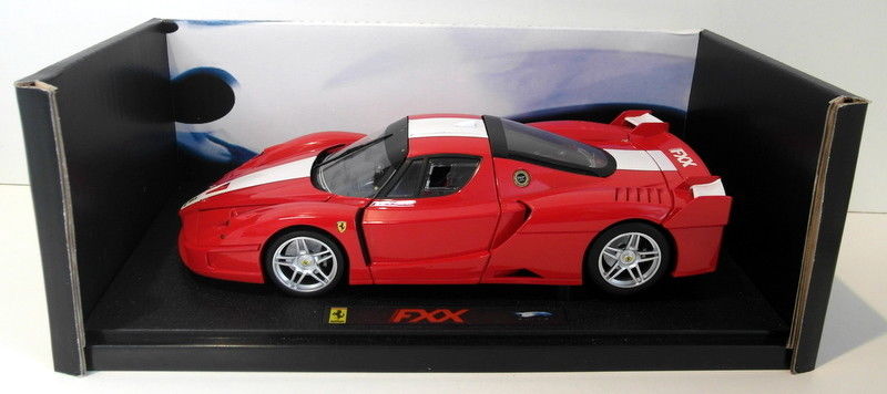 Hot Wheels Elite 1/18 Scale Diecast - J8246-0510 Ferrari FXX Red / White stripe