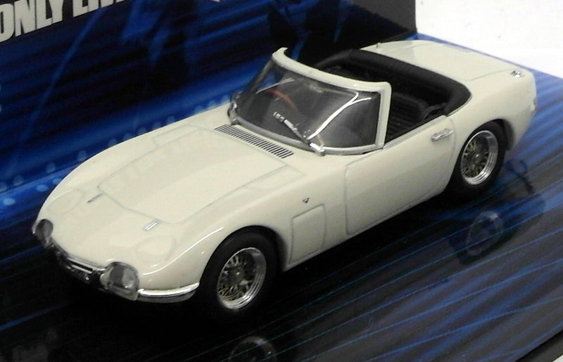 Minichamps 1/43 Model Car 400 166230 Toyota 2000 GT Bond 007 You Only Live Twice