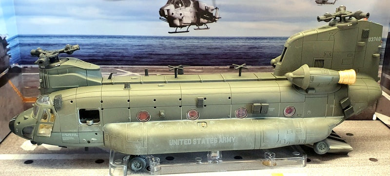 Forces of Valor 1/72 Scale 821005E - US Army Boeing Chinook MH-47G