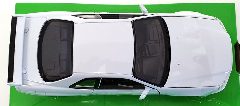 Welly 1/24 Scale Model Car 24108W - Nissan Skyline GT-R (R34) - White