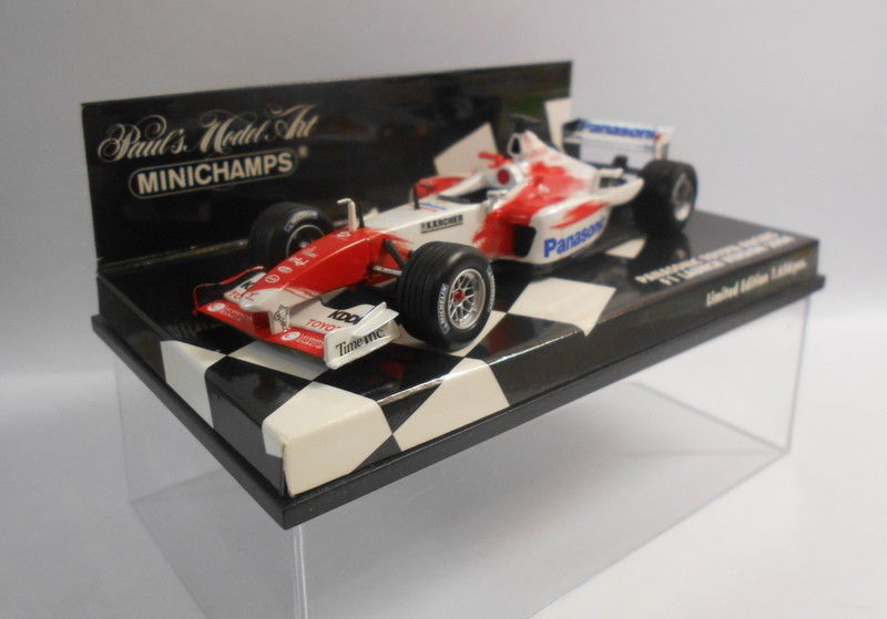 MINICHAMPS F1 1/43 Scale - 400 040186 PANASONIC TOYOTA F1 LAUNCH VERS.2004