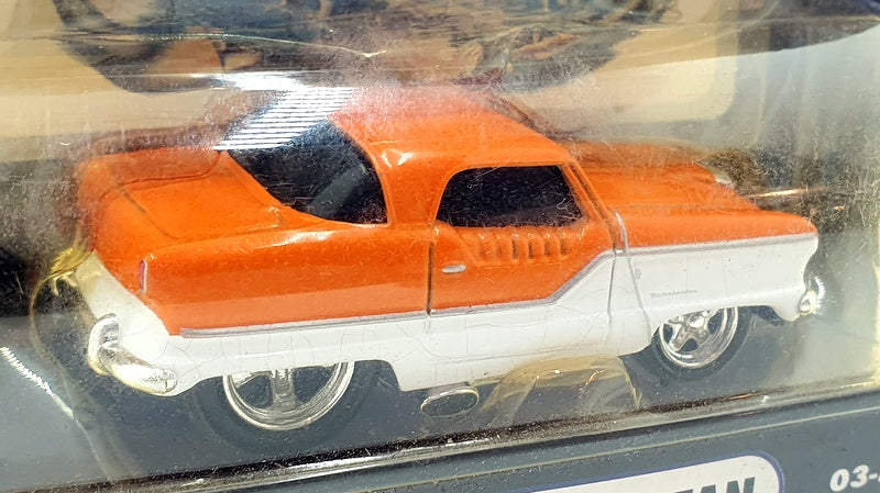 Muscle Machines 1/64 Scale Diecast 71161 03-55 - 1954 Nash Metropolitan