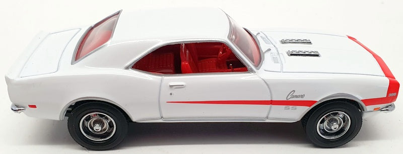 Matchbox 1/43 Scale Model Car  92686 - 1968 Chevrolet Camaro SS 396 - White
