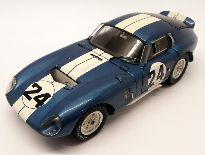 Exoto 1/18 Scale - RLG18012 Cobra Daytona 1965 Winner Coppa di Enna