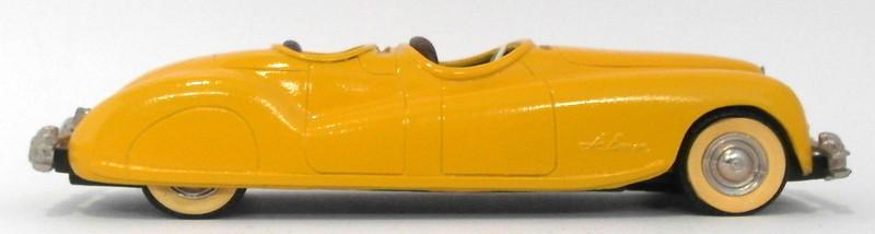 Brooklin 1/43 Scale BRK8 004  - 1940 Chrysler Newport Le Baron Signal Amber