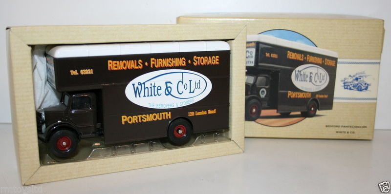 CORGI 1/50 - 97088 BEDFORD PANTECHNICON REMOVAL VAN - PORTSMOUTH