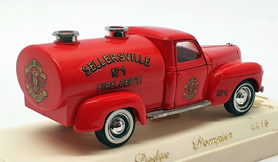 Solido 1/43 Scale 4415 - Dodge Pompiers Fire Tanker Truck - Red