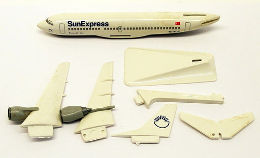 Wooster Appx 17cm Long Snap Together Model 222 - Boeing B767-300