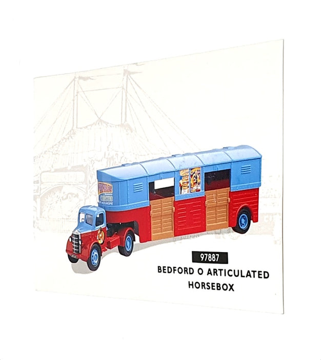 Corgi 1/50 Scale 97887 - Bedford O Articulated Horsebox - Chipperfields Circus
