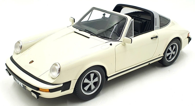 Schuco 1/18 Scale Resin 45 002 5700 - Porsche 911 Targa - White