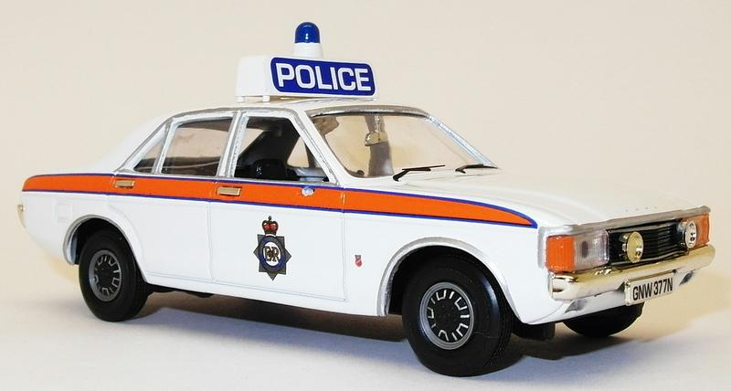 Vanguards 1/43 Scale Model Car VA05503 - Ford Consul - West Yorkshire Police