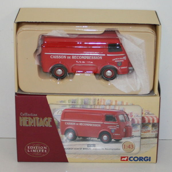 CORGI 1/43 SCALE HERITAGE EX70613 PEUGEOT D3A ST BRIEUC CAISSON DE RECOMPRESSION