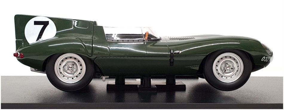 CMR 1/18 Scale CMR194 - Jaguar D-Type 24h Le Mans 1955 #7 Rolt/Hamilton