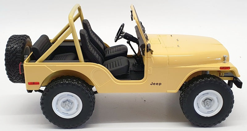 Greenlight 1/18 Scale Model Car 19078 - 1980 Jeep CJ-5 - Yellow