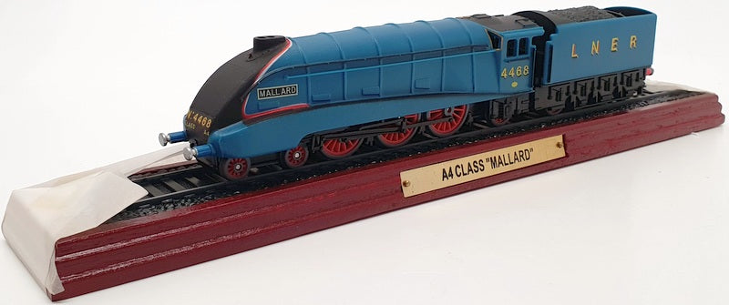 Atlas Editions 22cm Long Locomotive 904008 - A4 4468 Class "Mallard"