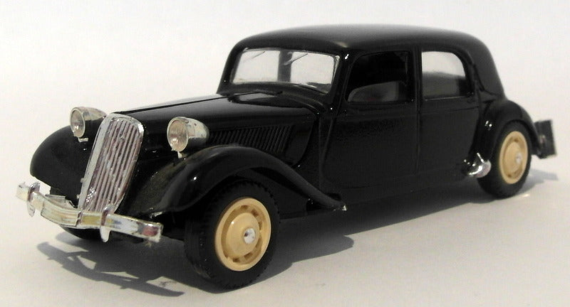Corgi 1/43 Scale Diecast ADF3823 - Citroen 15CV - Black