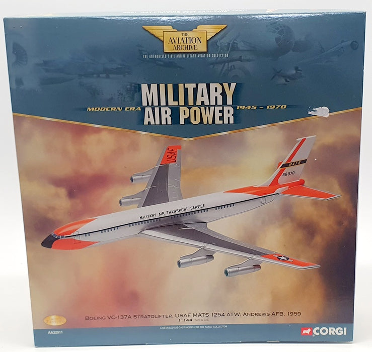 Corgi 1/144 Scale AA32911 - Boeing VC 137A Stratolifter USAF Mats 1254 ATW