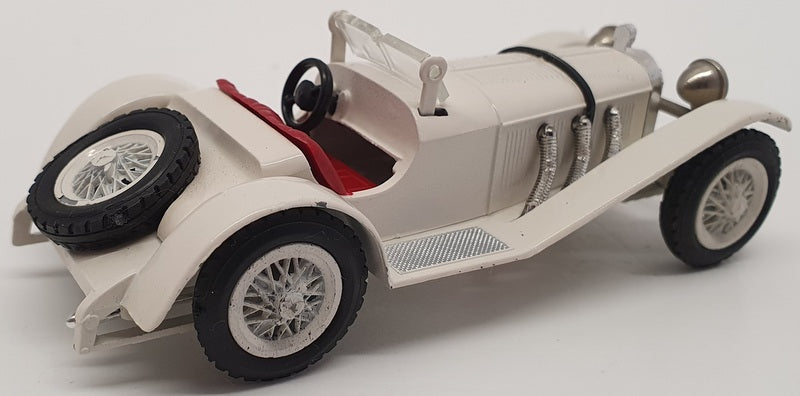 Gama 1/45 Scale Model Car 6840 4018 00 - 1928 Mercedes Benz SSK - Cream