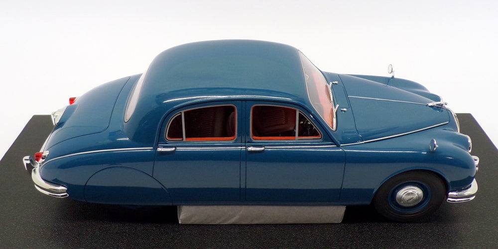 Cult 1/18 Scale Model Car CML047-2 - 1955 Jaguar 2.4 Litre Mk1 - Blue