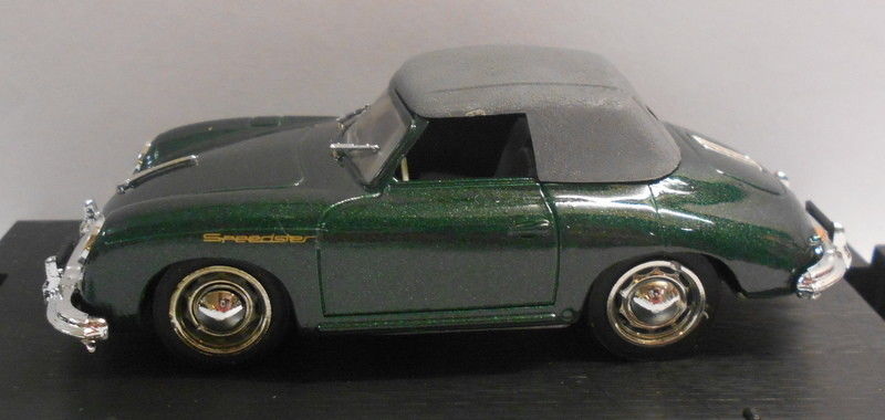Brumm 1/43 Scale Metal Model - R118 PORSCHE 356 CABRIOLET 1950 DARK GREEN