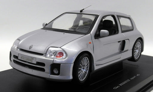 Eagles Race 1/18 Scale Diecast - 4500 Renault Clio V6 Street Version Grey